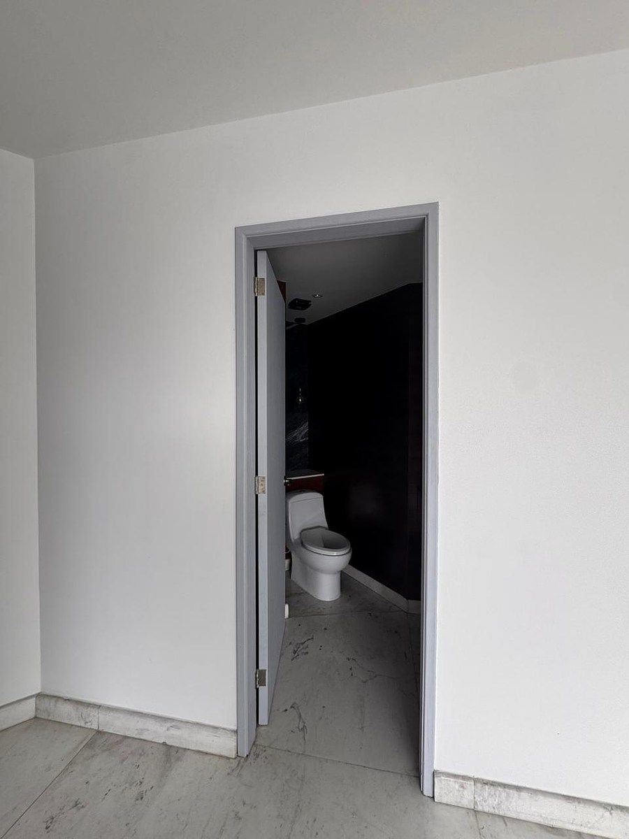 Medio baño, foto 8 de 21