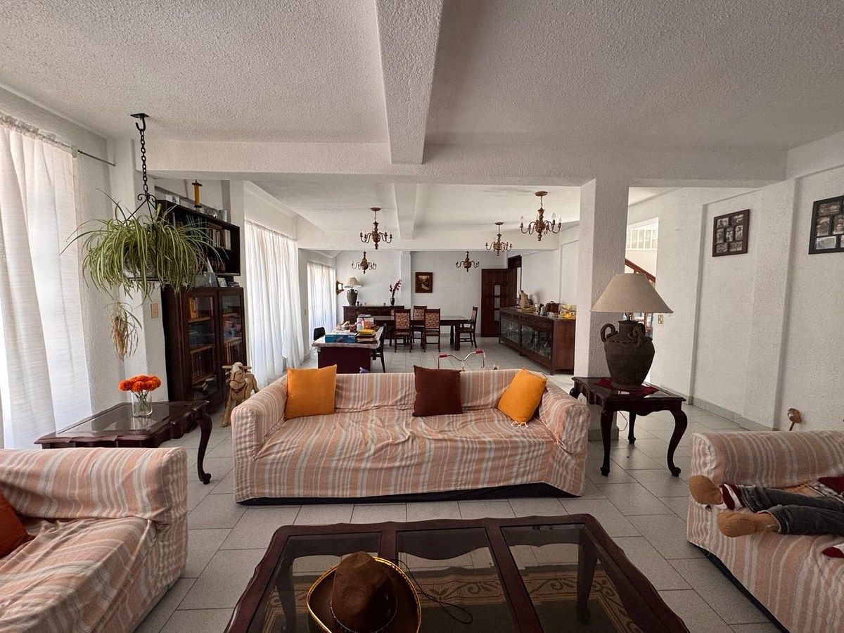 Casa en Miguel Hidalgo 3A Sección, Tlalpan, foto 2 de 36
