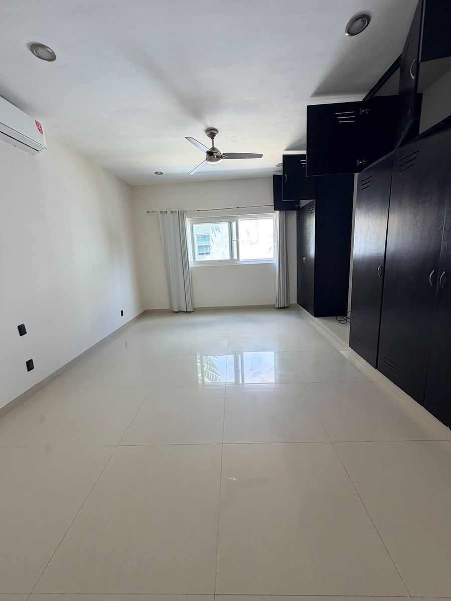 Casa en Residencial Cumbres, Benito Juárez, foto 26 de 43