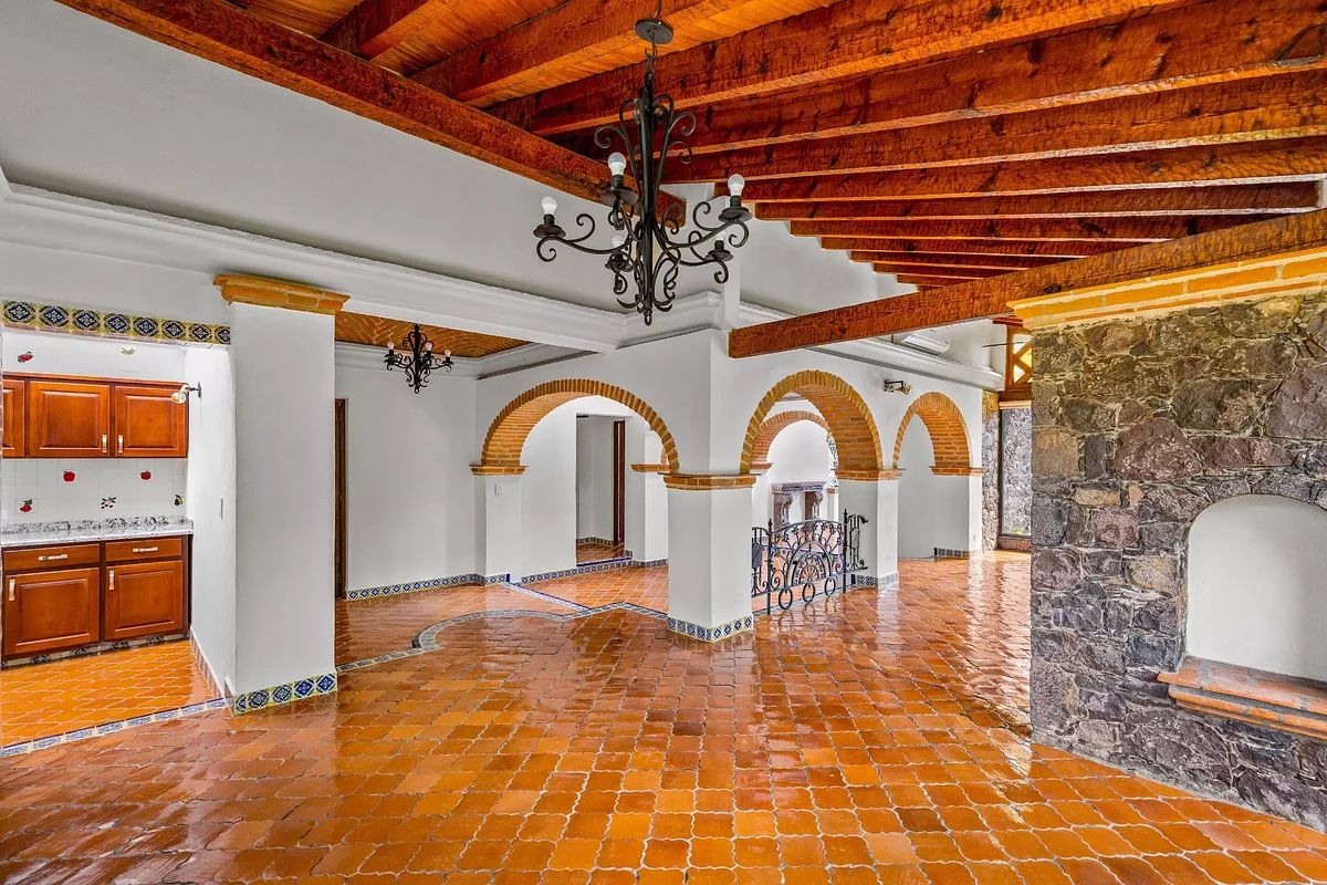 House in Villa de los Frailes, San Miguel de Allende, photo 4 of 22