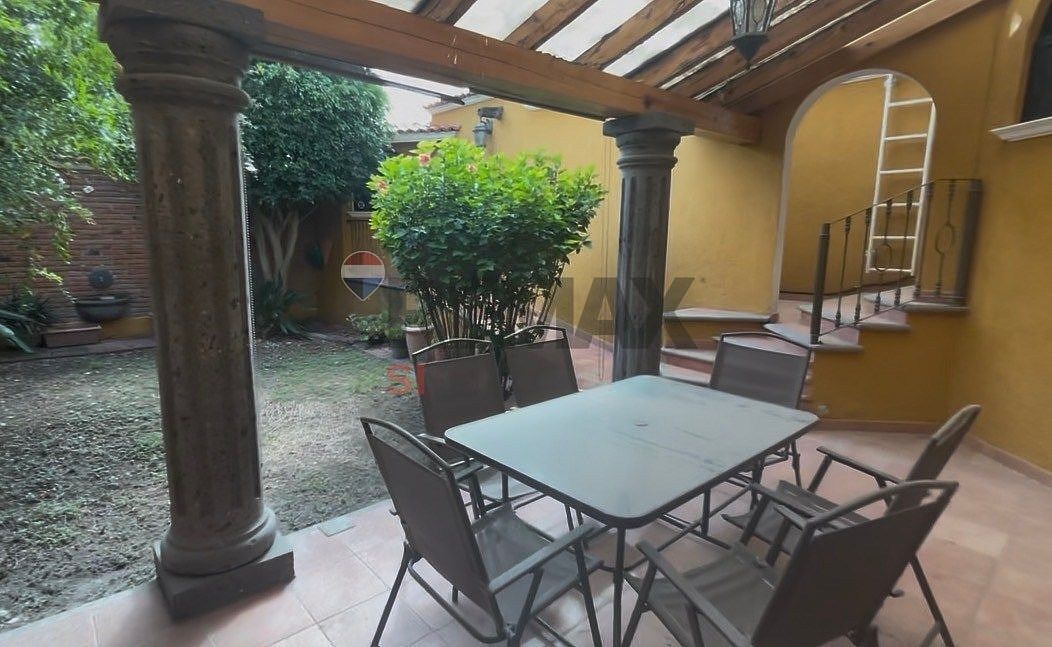 House in Arboledas, Querétaro, photo 2 of 19