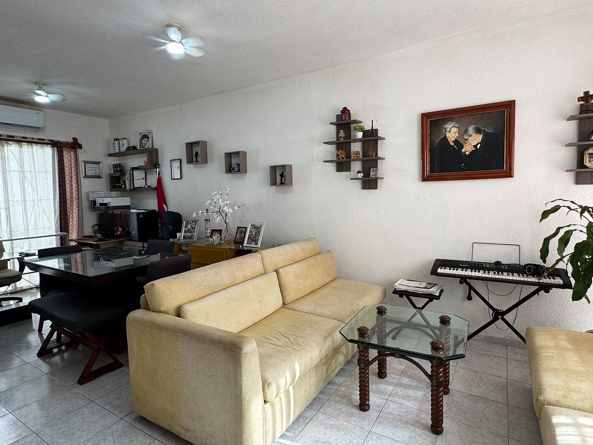 Casa em Porto Alegre, Benito Juárez, foto 2 de 25
