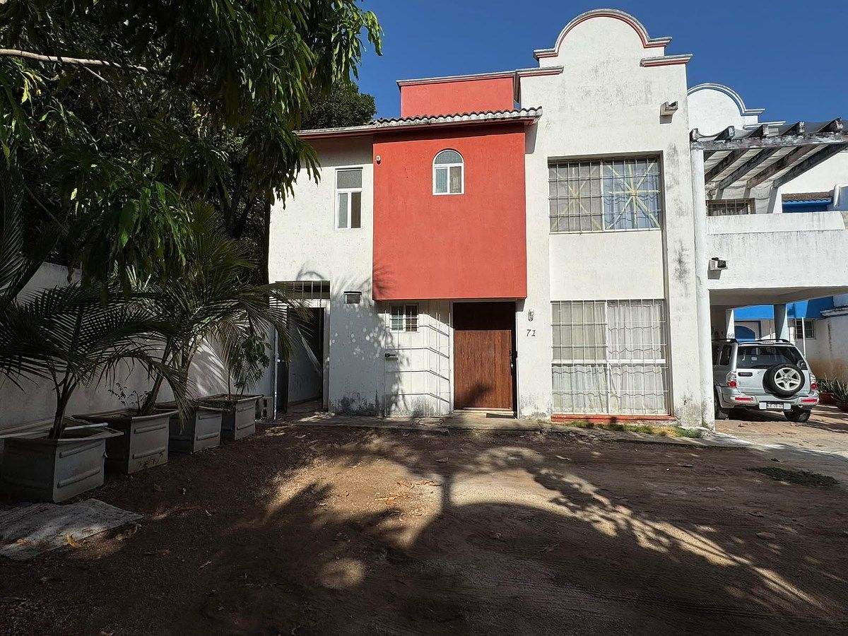 CASA À VENDA | FRACIONAMENTO PORTO BELLO, CANCUN QUINTANA ROO, foto 1 de 25