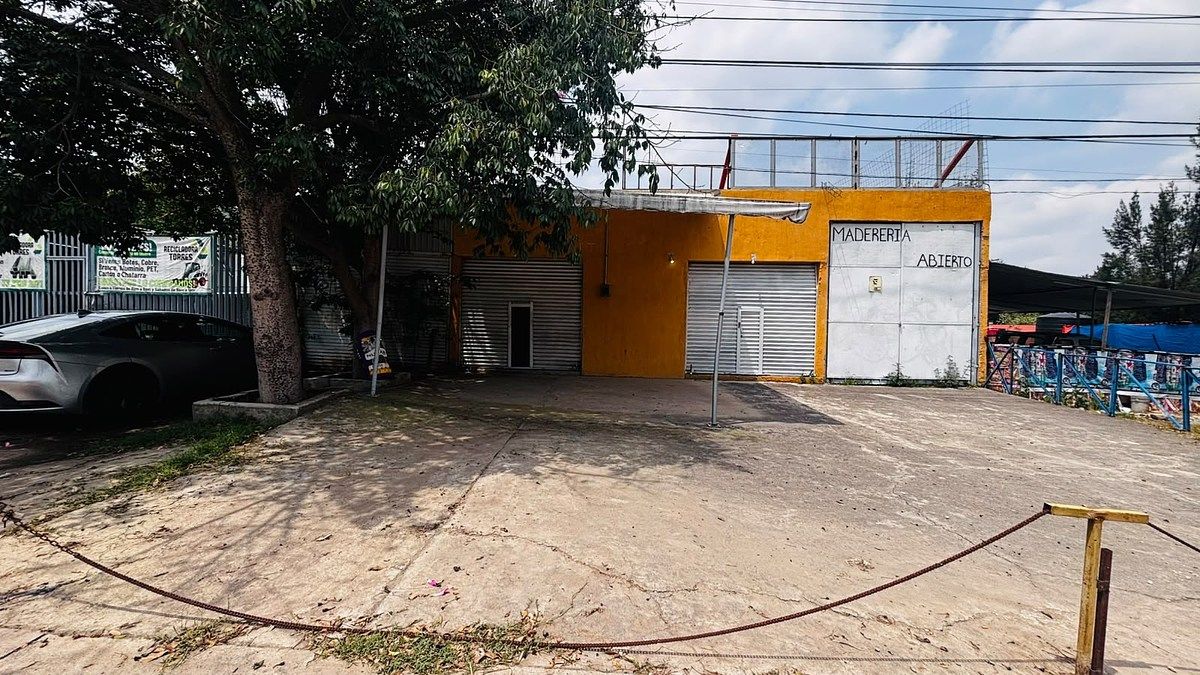 Bodega comercial en Lomas Del Sur, Tlajomulco de Zúñiga, foto 2 de 8