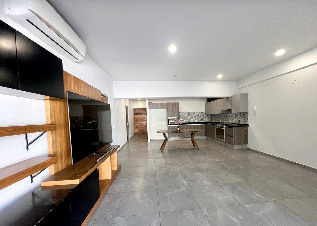 DEPARTAMENTO EN VENTA EN LADRON DE GUEVARA CON TERRAZA - foto 5