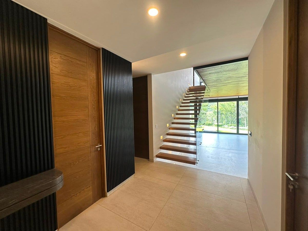 RESIDENCIA EN VENTA EN CONDOMINIO, ALTOZANO EL NUEVO QUERETARO - foto 5