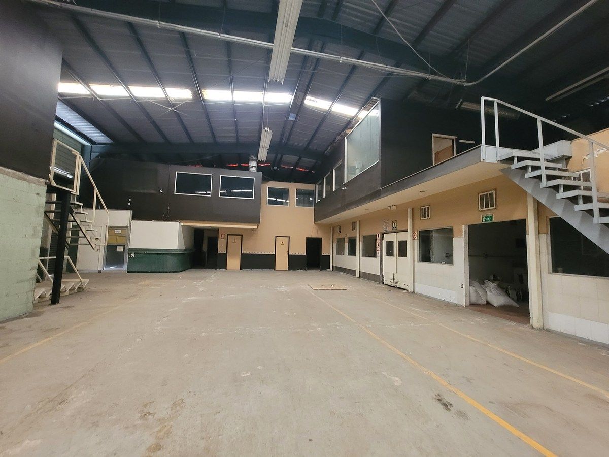 Commercial Storage Unit in Soler, Tijuana, photo 2 of 15