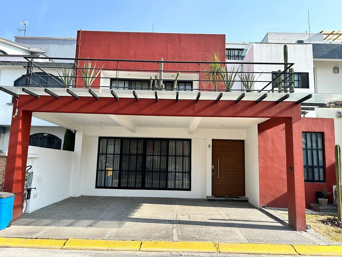 Casa en Santa Cruz Otzacatipán, Toluca, foto 2 de 32