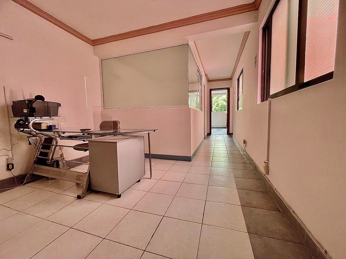 Office for rent in Naples, photo 1 of 14