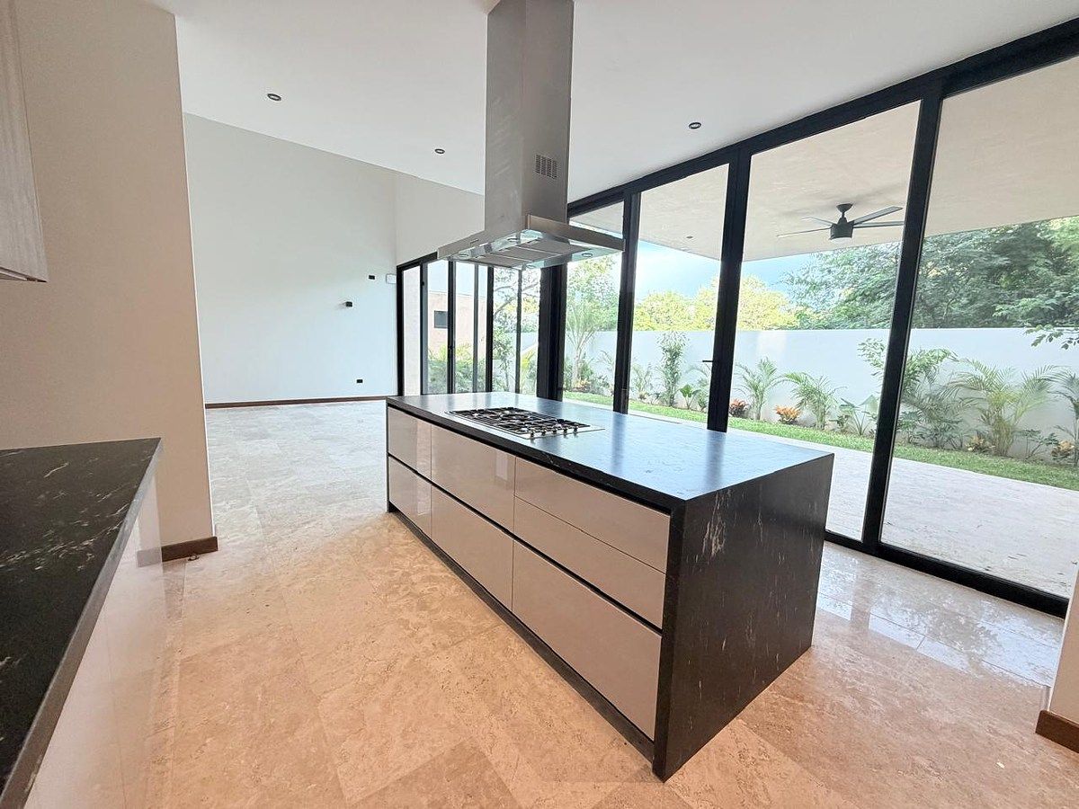 Casa em condomínio fechado em Yucatán Country Club, Mérida, foto 8 de 38