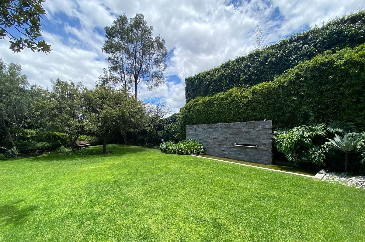 House in Bosque de las Lomas, Miguel Hidalgo, photo 9 of 25