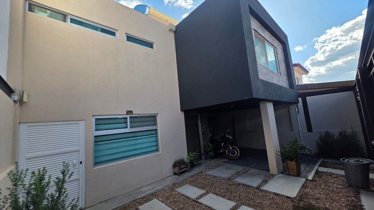 Casa en Lomas de Juriquilla, Querétaro, foto 2 de 34