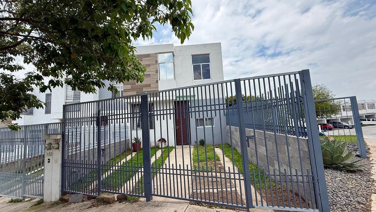 Casa em Pedregal del Bosque, Tlaquepaque, foto 2 de 21