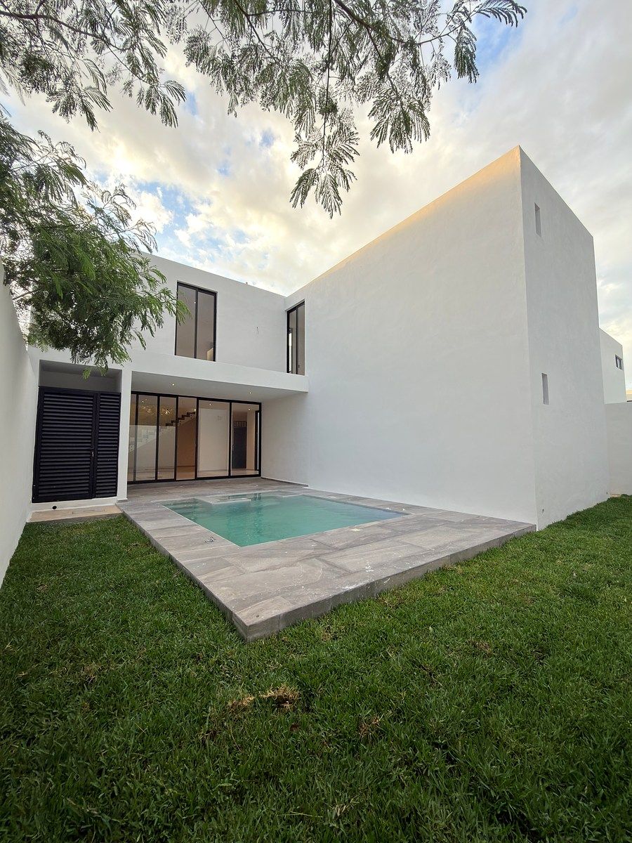 Casa en Venta 4 Recámaras con Alberca en Parque Natura | Doble Altura - foto 3