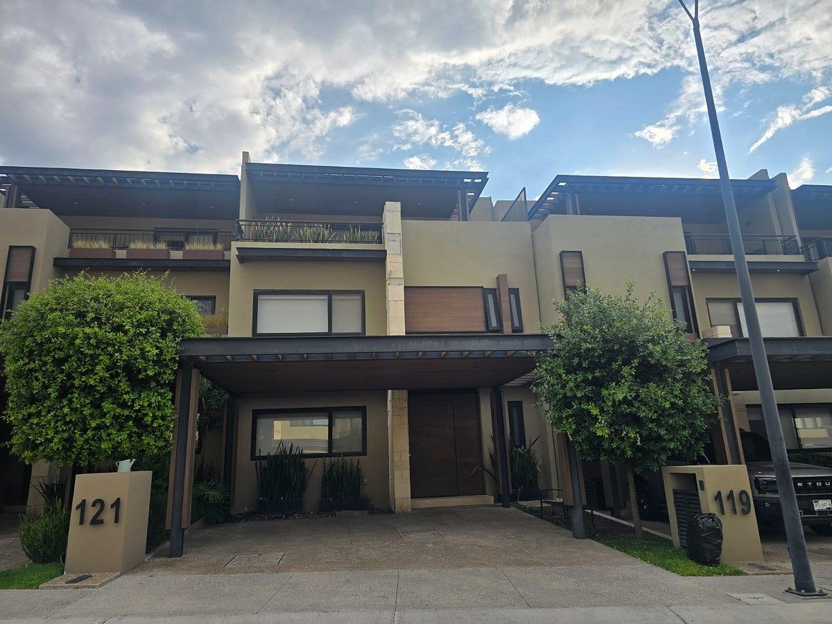 Casa em Villa Carriedo, El Marqués, foto 3 de 20