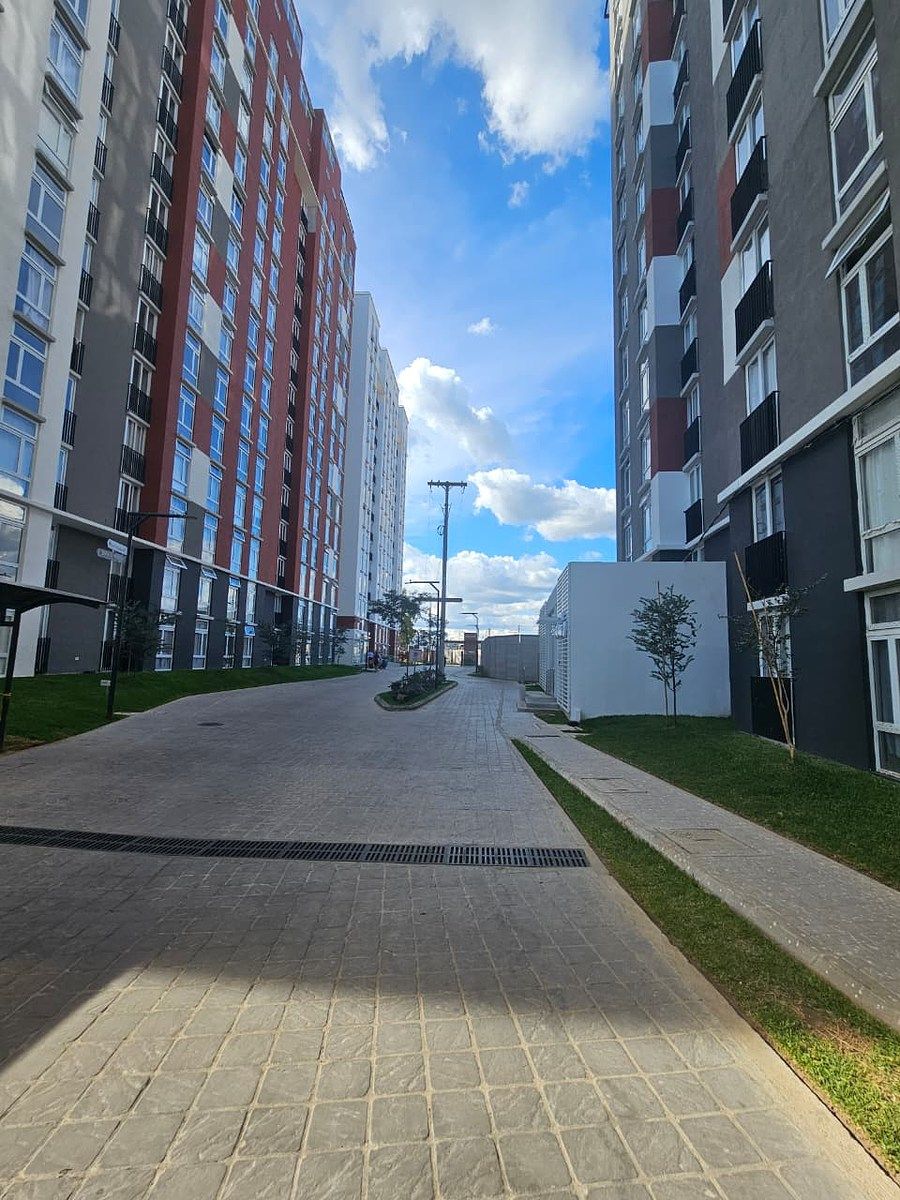 Apartamento en Renta - Cumbre del Pedregal Zona 6 - Image 2