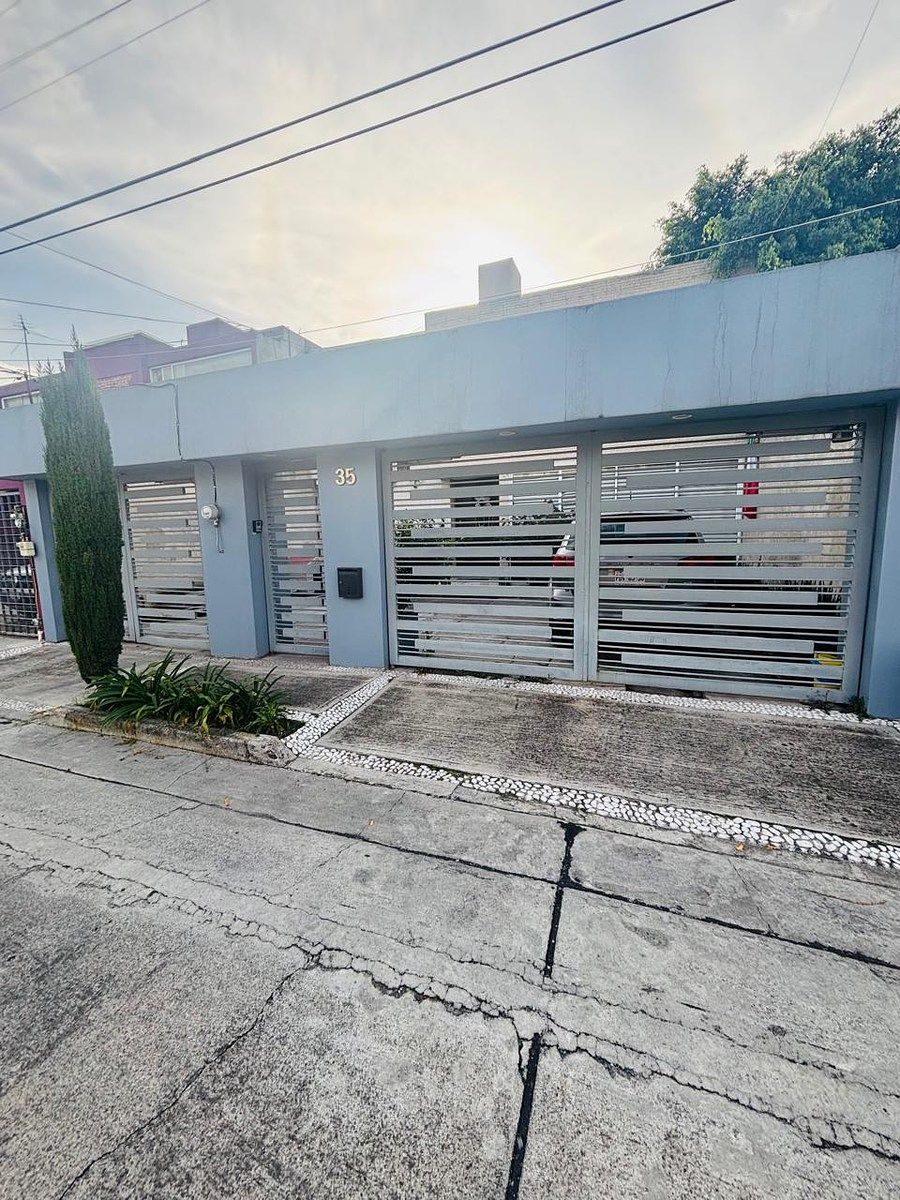Casa en venta en Colonia Echegaray, Naucalpan, Estado de México - foto 1