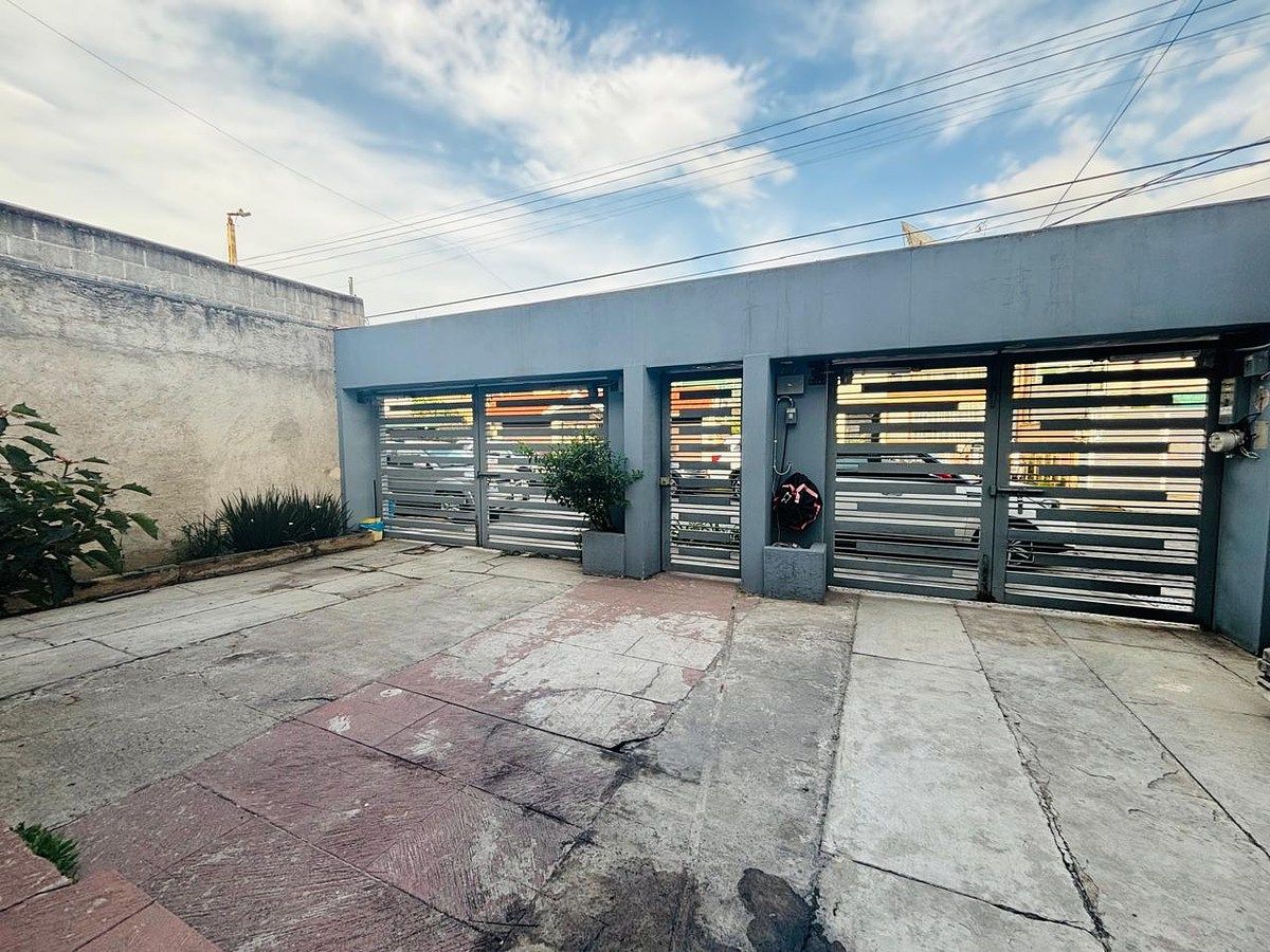 Casa en venta en Colonia Echegaray, Naucalpan, Estado de México - foto 2