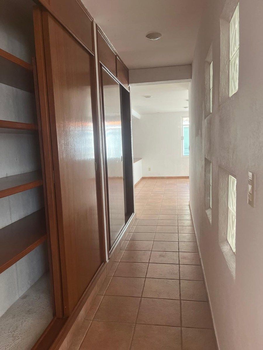 VENTA CASA EN LOMA DORADA, QUERETARO ** - foto 4