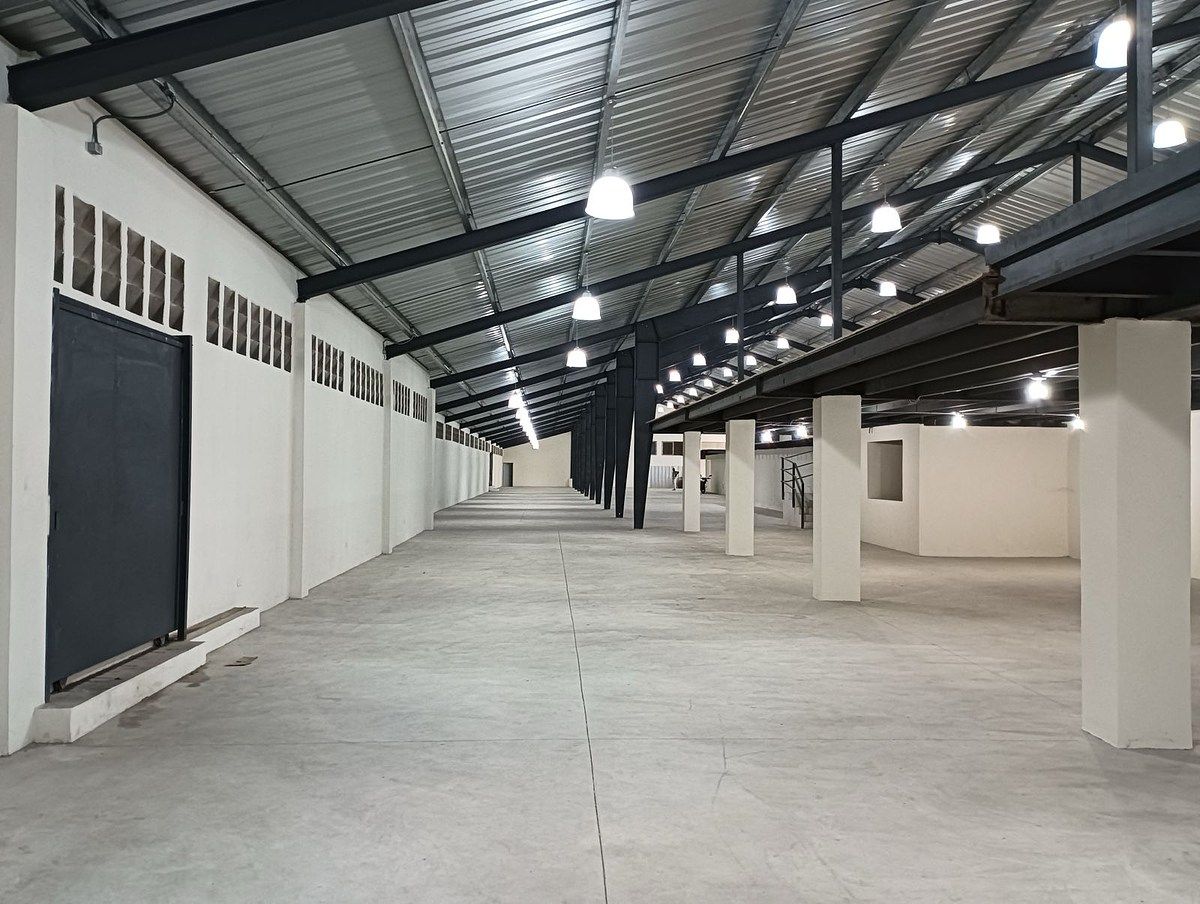 Nave en Prolongación 27 de febrero, Santo Domingo Centro (Distrito Nacional), foto 29 de 39