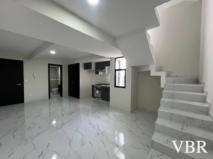 Apartment in Pedregal de Santa Ursula, Coyoacán, photo 2 of 27