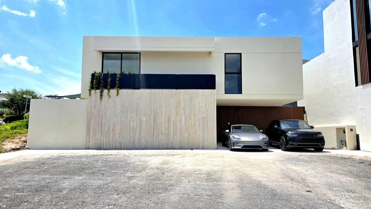 CASA EN VENTA ZIBATA QUERETARO, foto 1 de 12