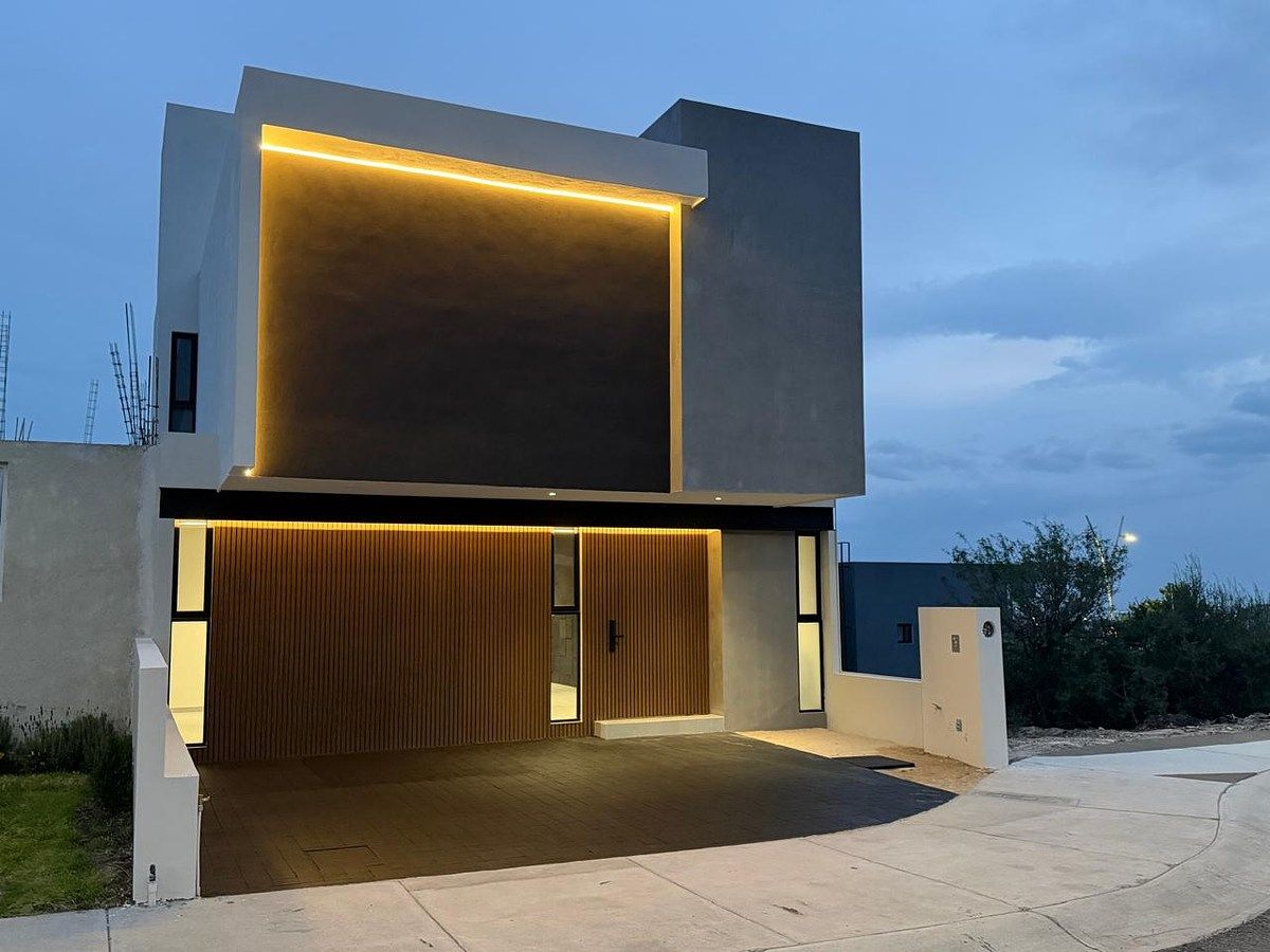 Casa Moderna con Sótano y Jardín – El Nuevo Refugio, Querétaro - foto 1