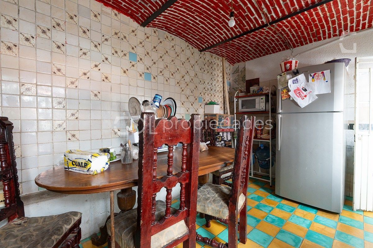 LAGOS DE ORIENTE CASA AMPLIA EN VENTA - foto 2