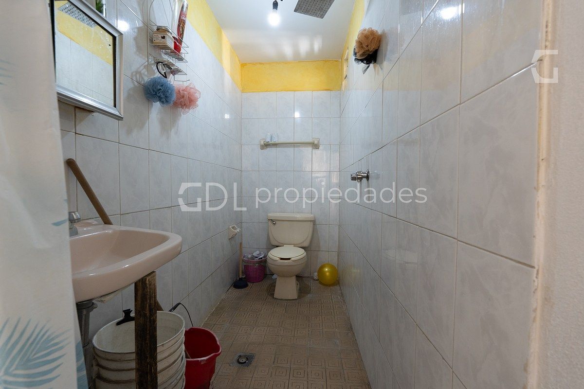 LAGOS DE ORIENTE CASA AMPLIA EN VENTA - foto 5