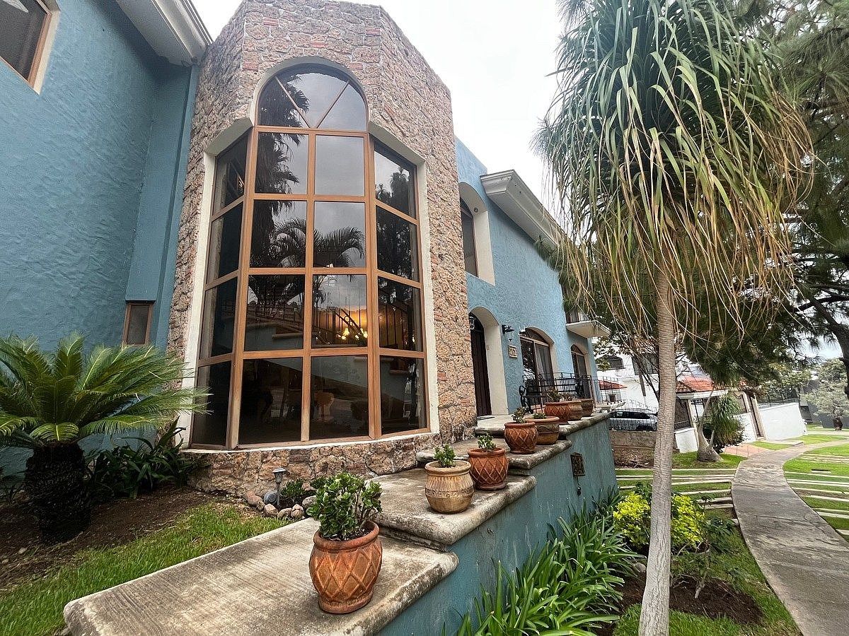 Casa em condomínio fechado em El Palomar Secc Cañadas, Tlajomulco de Zúñiga, foto 2 de 24