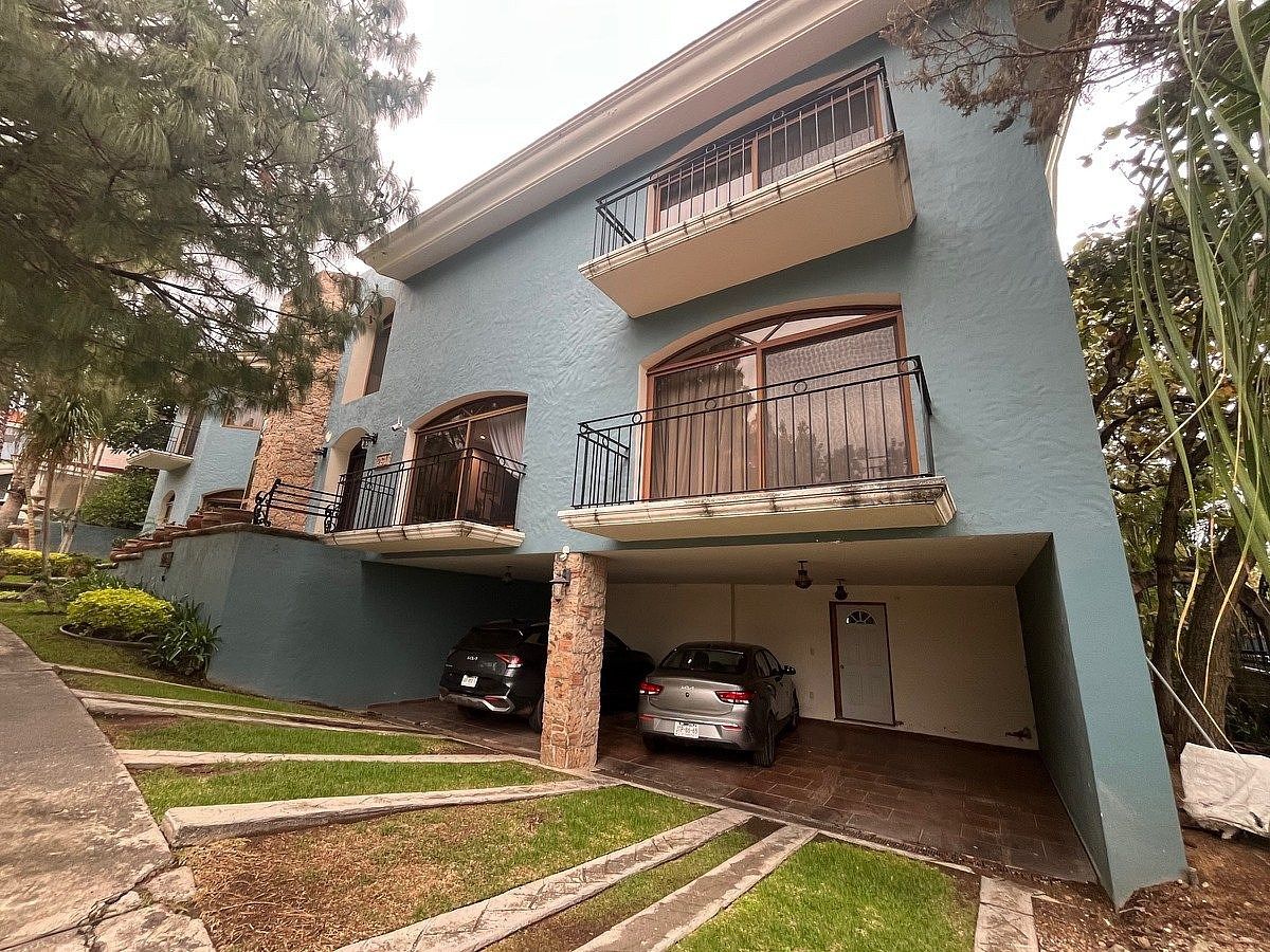 CASA À VENDA NO PALOMAR, foto 1 de 24
