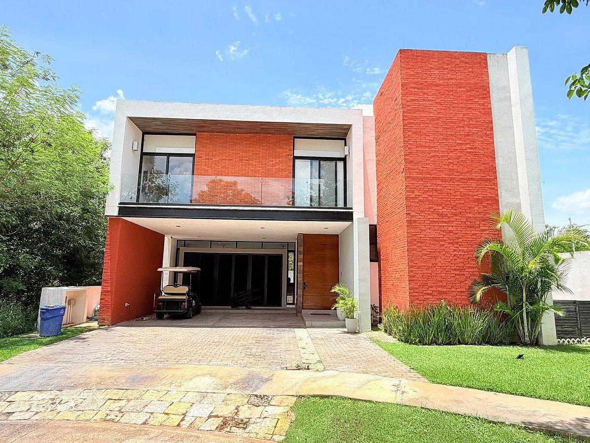 Casa en renta de 4 habitaciones en el Yucatan Country Club