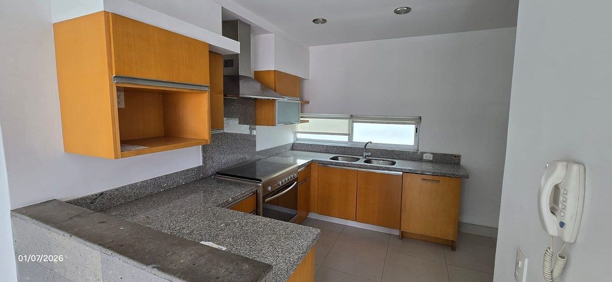 SALE OF APARTMENT NEXT TO THE COLOMOS FOREST - foto 5