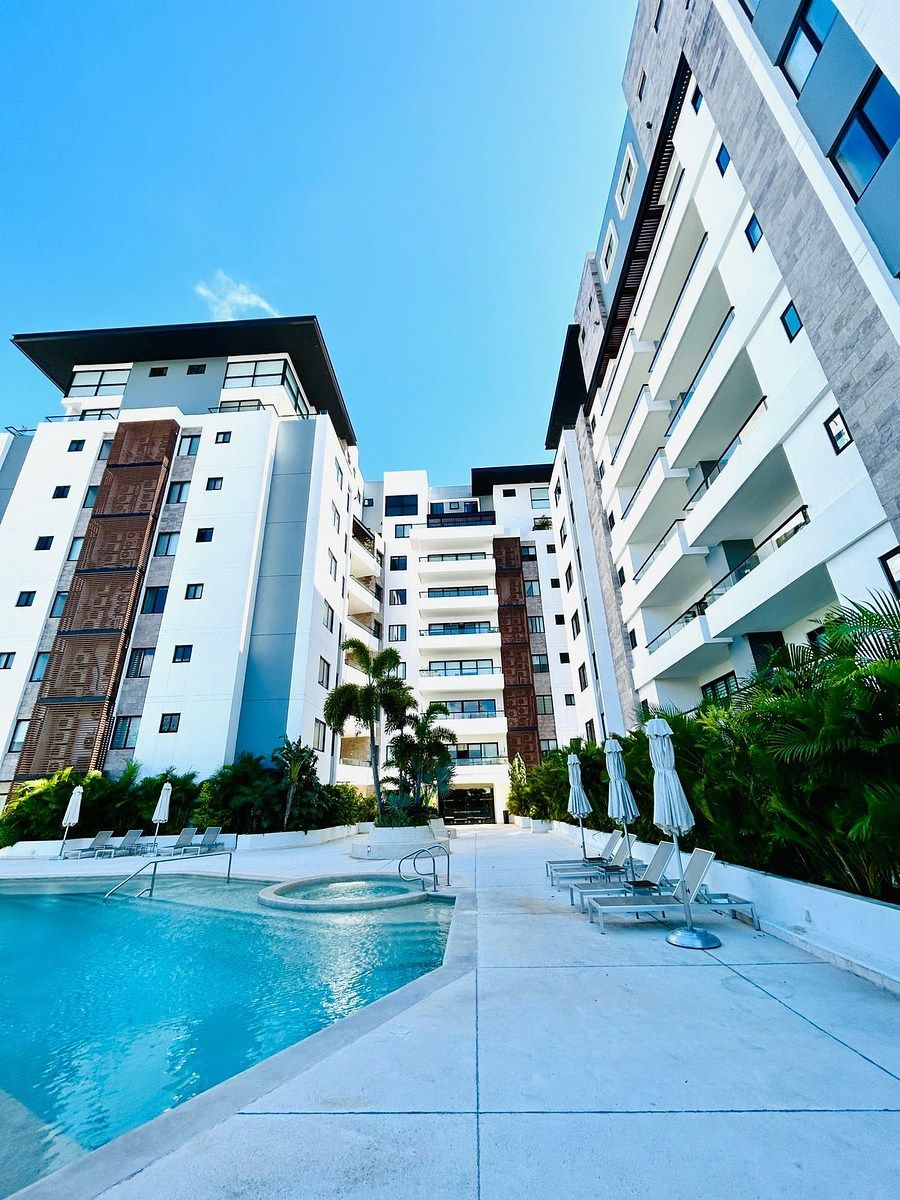 Departamento Amueblado en Venta y Renta en Cumbres Towers, Residencial Cumbres, - foto 1