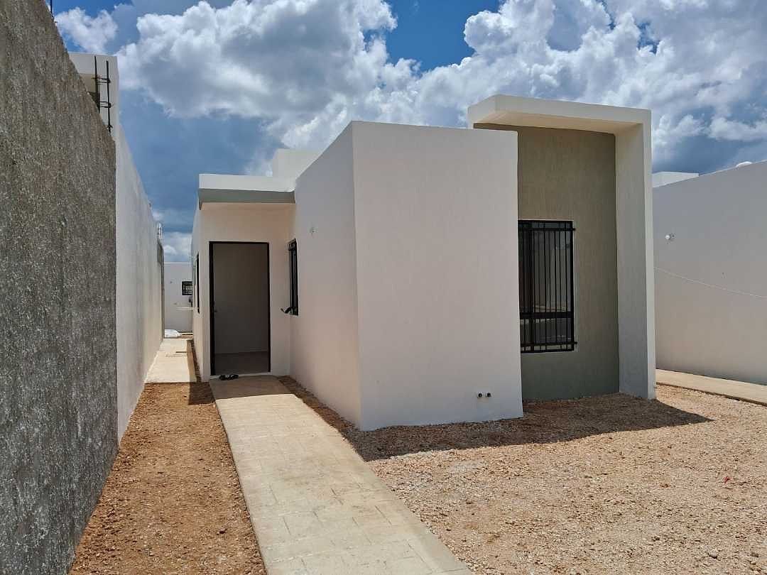 Casa en venta de 2 habitaciones en Paseos Merida Tixcacal Sadasi, foto 1 de 1
