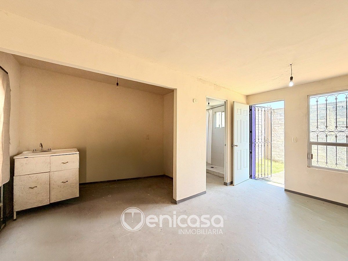 House for sale Los Fresnos II - foto 1