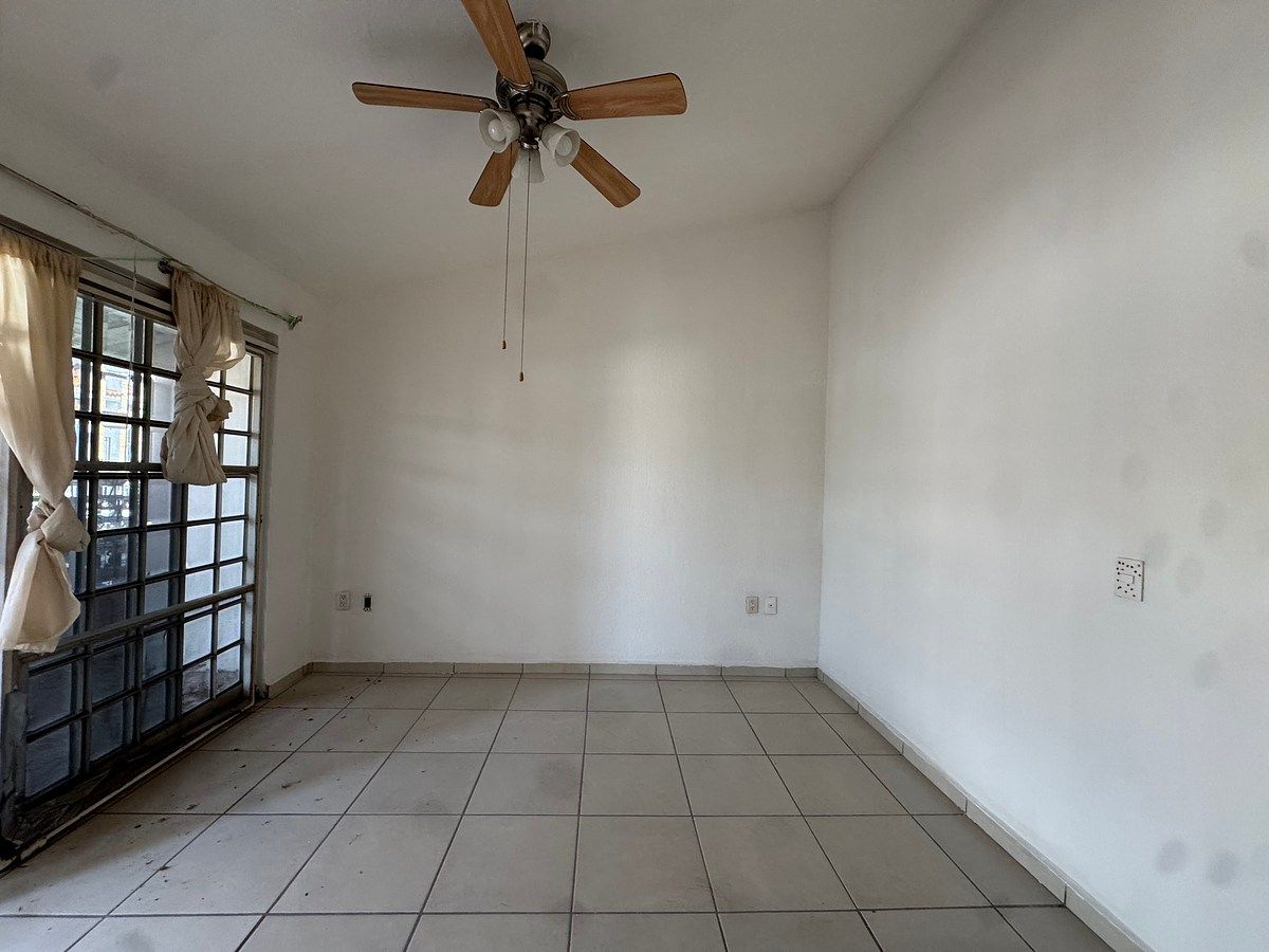 Casa en Venta en Lomas del Valle Tateposco San Pedro Tlaquepaque, Jalisco - foto 5