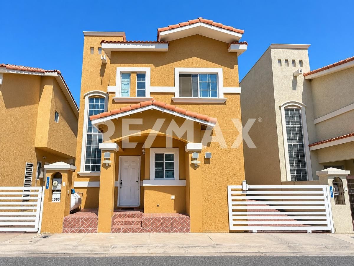 Casa en Vista Lago, Tijuana, foto 2 de 25
