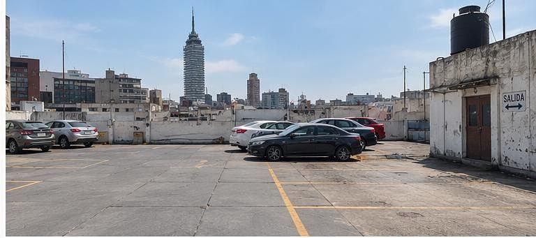 Commercial Land for Sale in Downtown CDMX | 1,709 m² | Generates Income | HC 6 Ni - foto 2