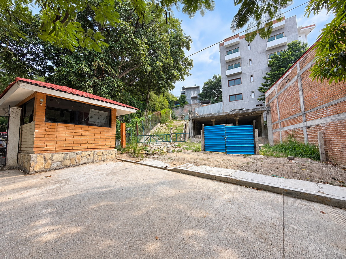 TERRENO EJIDAL À VENDA PERTO DA ANTIGA ENTRADA DO ZOOLÓGICO, foto 1 de 6