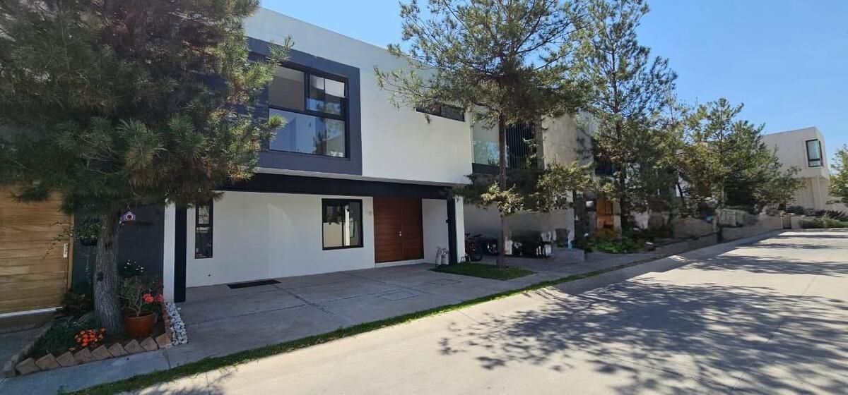 CASA NUEVA EN VENTA, foto 1 de 48