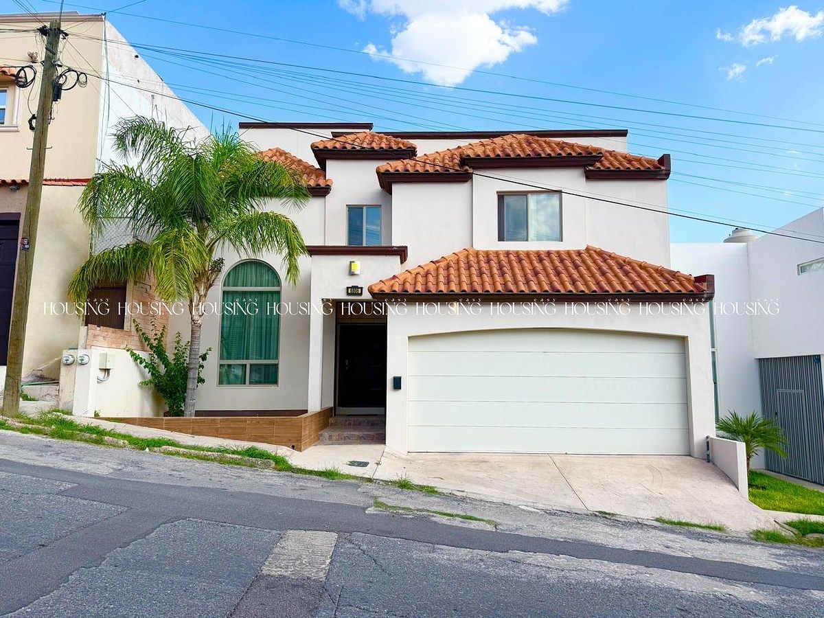 CASA EN RENTA AMUEBLADA EN LOMAS ALTAS, foto 1 de 28