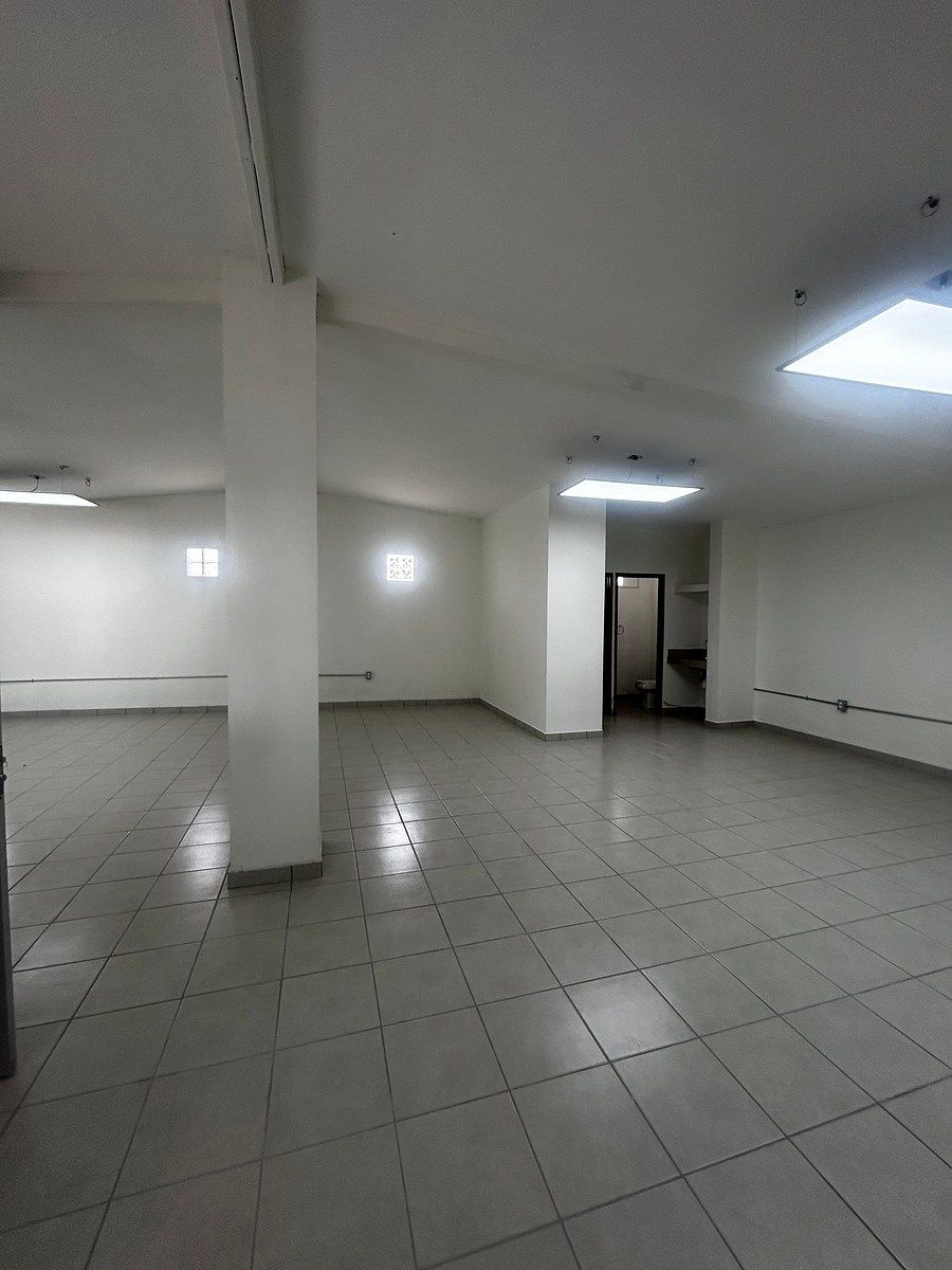 Bodega comercial en Paraísos Del Colli, Zapopan, foto 2 de 15