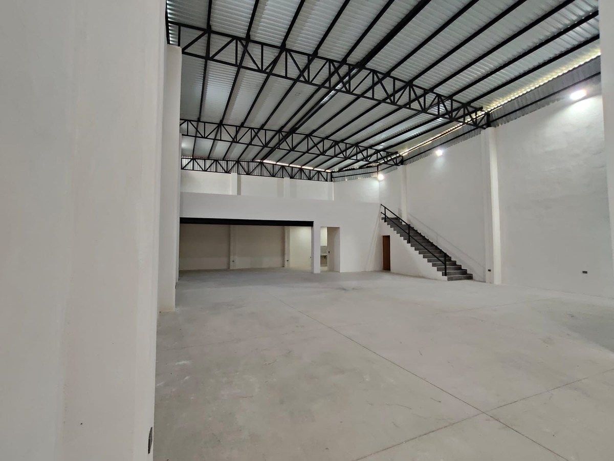 Commercial Storage Unit in Los Olvera, Corregidora, photo 4 of 13