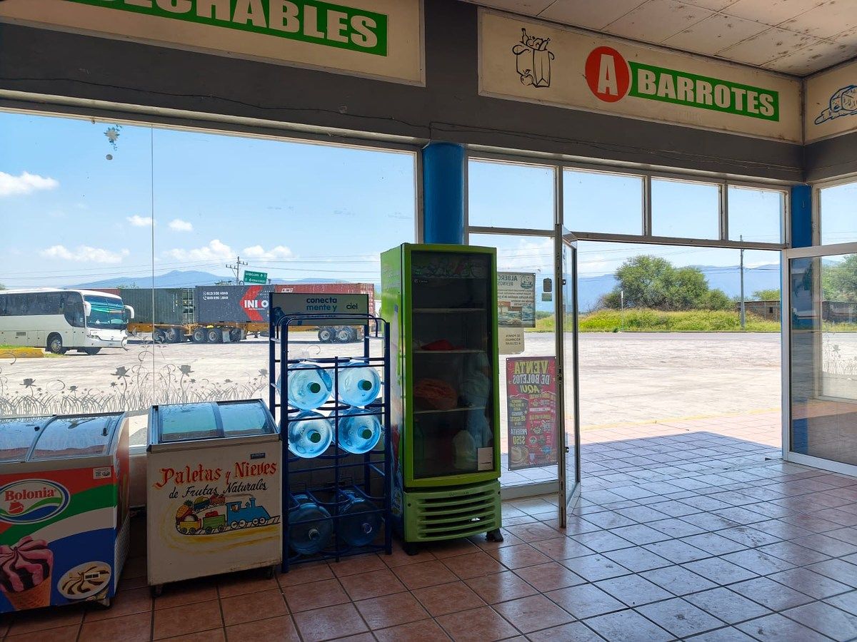 Local comercial en General Andrés Figueroa (Catarina Dos), Zacoalco de Torres, foto 3 de 15