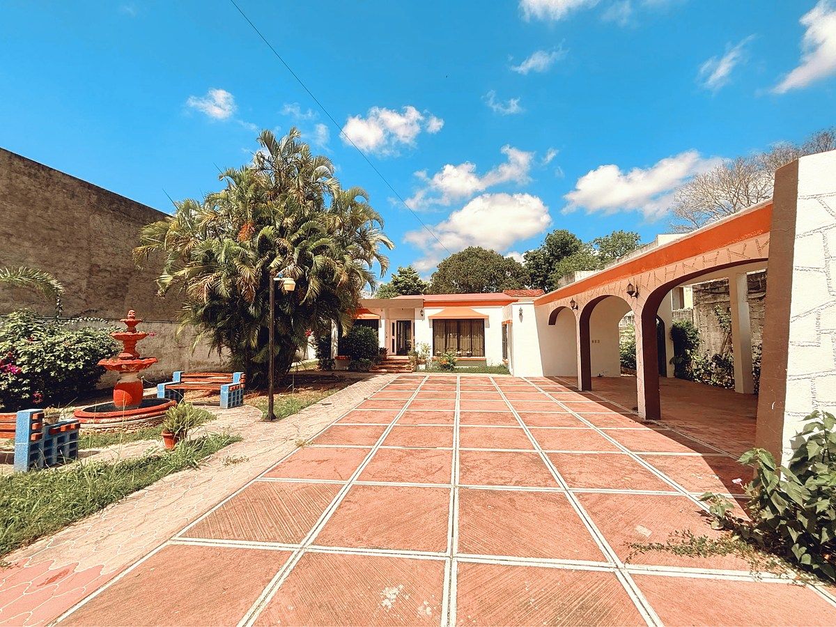 Residência à Venda em Tizimin, Yucatán | 2.614 m² de Terreno e Piscina, foto 1 de 17