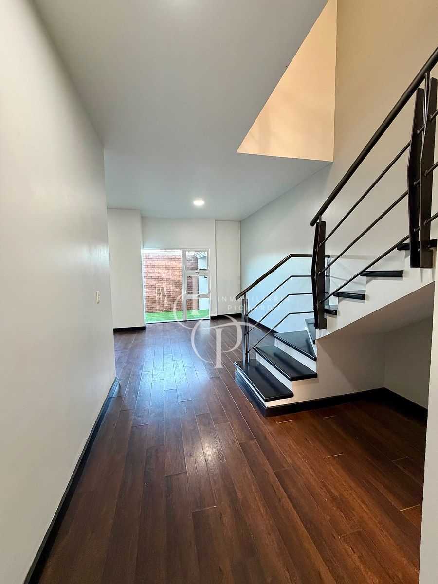 HOUSE FOR SALE || PUERTA SAN PEDRO RESIDENTIAL - foto 4