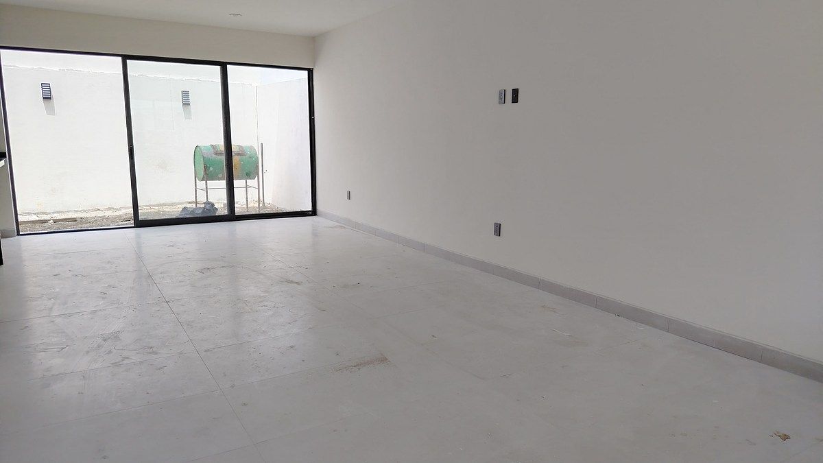 SALE OF NEW HOUSE WITH ROOF TOP IN SENDEROS DE MONTEVERDE TLAJOMULCO - foto 3