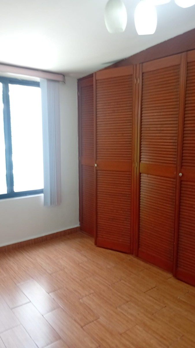 Casa en Bosques de Aragón, Nezahualcóyotl, foto 10 de 18
