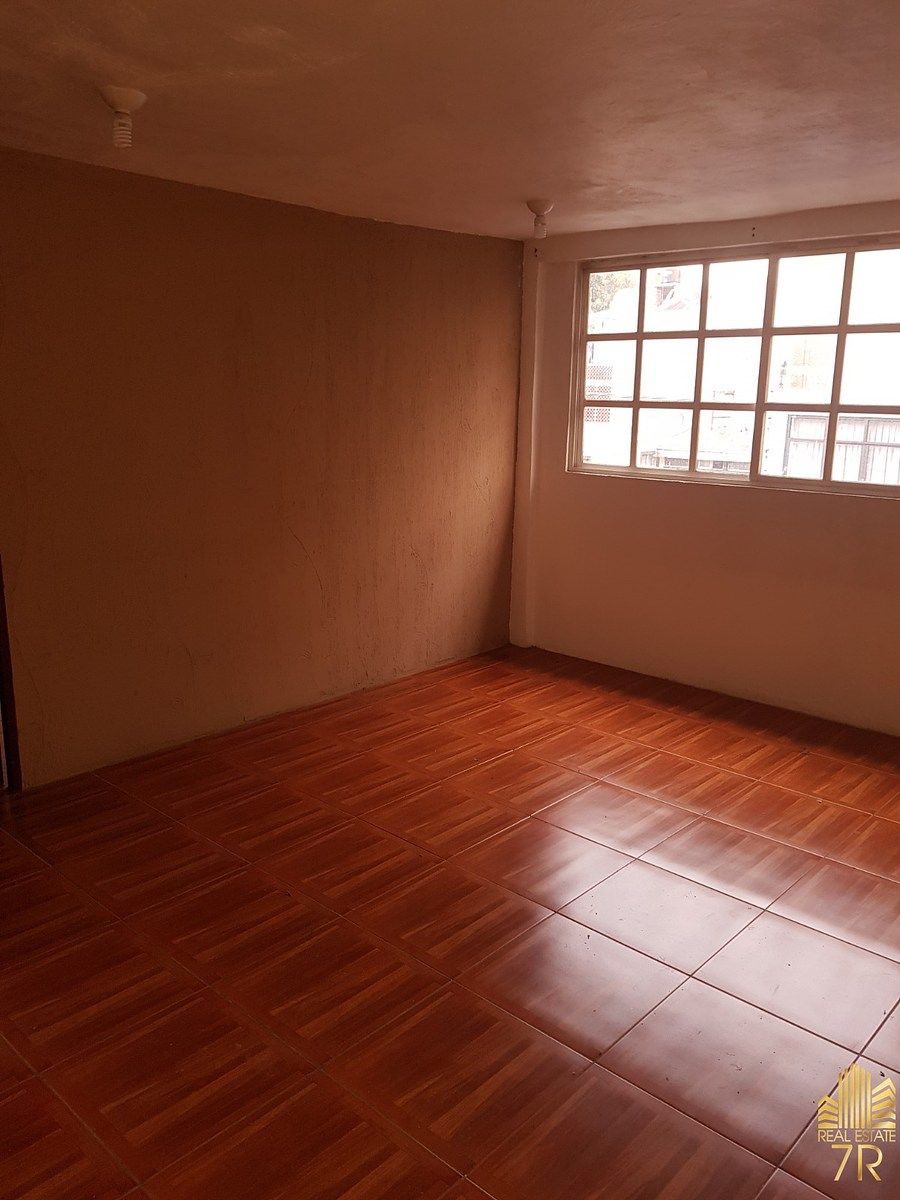 Edificio en Molino de Rosas, Álvaro Obregón, foto 2 de 18